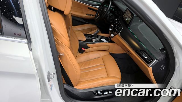 BMW 5-Series 520i M Sport