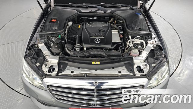 Mercedes-Benz E-Class E300e Exclusive