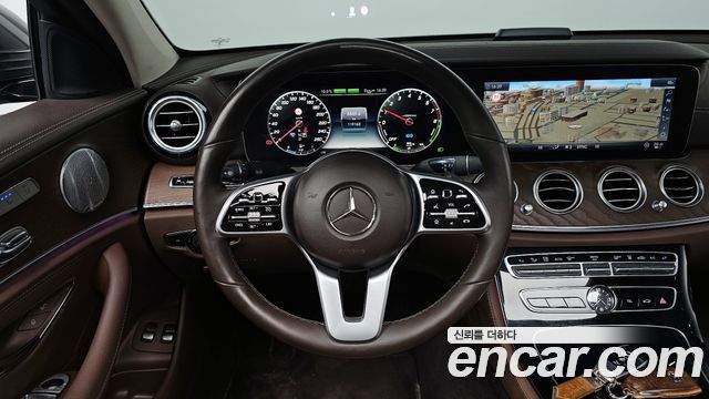 Mercedes-Benz E-Class E300e Exclusive