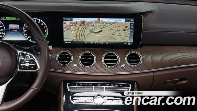 Mercedes-Benz E-Class E300e Exclusive