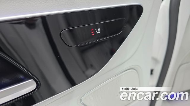 Mercedes-Benz EQE EQE350+