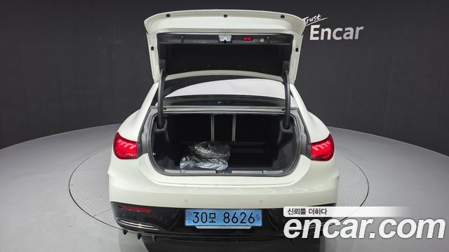 Mercedes-Benz EQE EQE350+