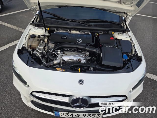 Mercedes-Benz A-Class A250 4MATIC Sedan