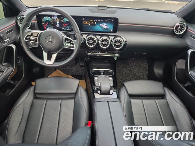 Mercedes-Benz A-Class A250 4MATIC Sedan