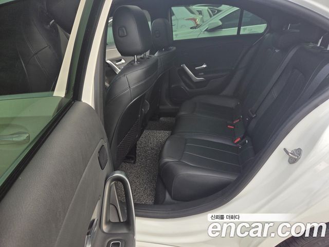 Mercedes-Benz A-Class A250 4MATIC Sedan