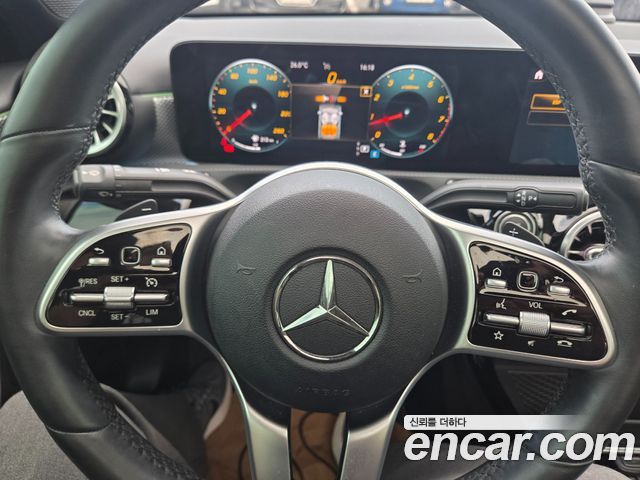 Mercedes-Benz A-Class A250 4MATIC Sedan