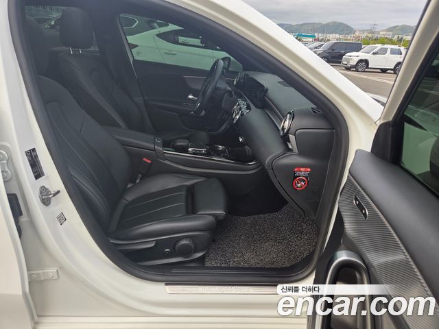 Mercedes-Benz A-Class A250 4MATIC Sedan