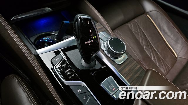 BMW 5-Series 520d M Sport Package Plus