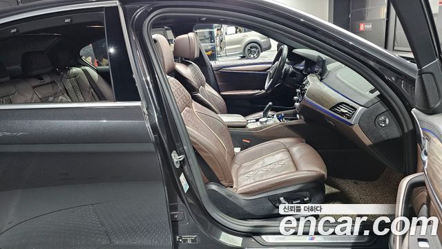 BMW 5-Series 520d M Sport Package Plus