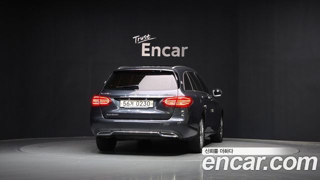 Mercedes-Benz C-Class C220 d 4MATIC Estate