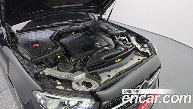Mercedes-Benz E-Class E350 4MATIC AMG Line Edition