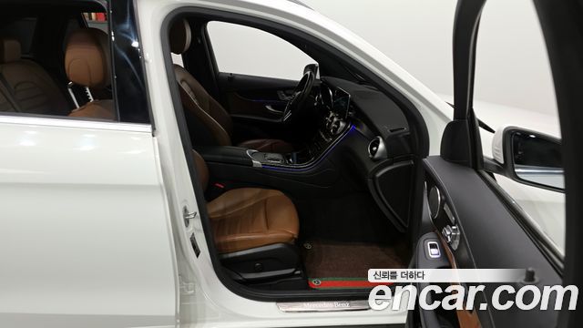 Mercedes-Benz GLC-Class GLC300 4MATIC