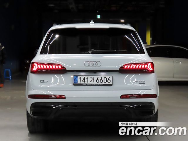 Audi Q7 55 TFSI Quattro Premium