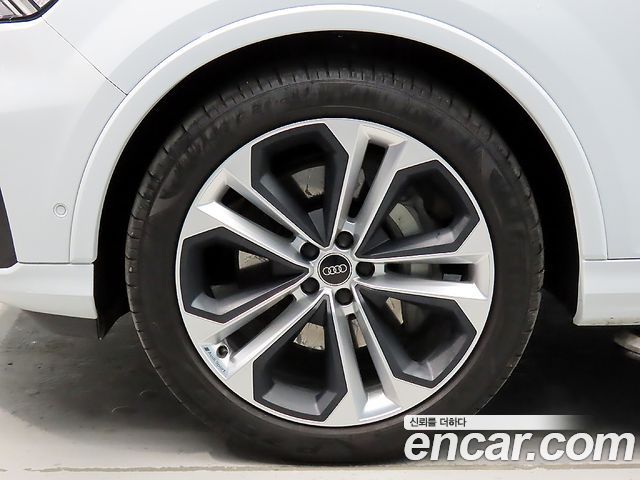 Audi Q7 55 TFSI Quattro Premium