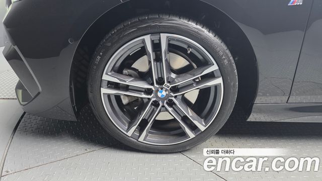 BMW 2-Series 220i M Sports