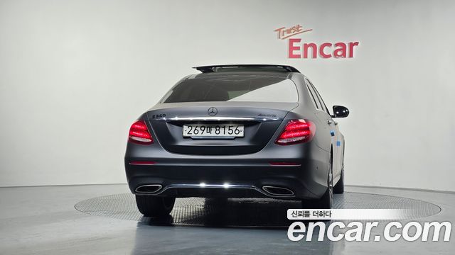 Mercedes-Benz E-Class E350 4MATIC AMG Line