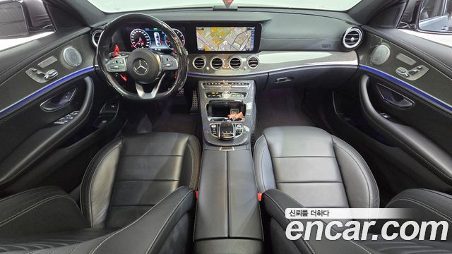 Mercedes-Benz E-Class E350 4MATIC AMG Line