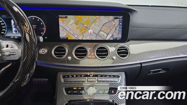 Mercedes-Benz E-Class E350 4MATIC AMG Line
