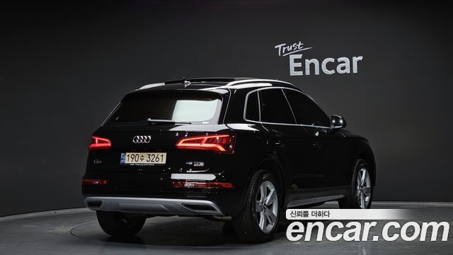 Audi Q5 45 TFSI Quattro Premium