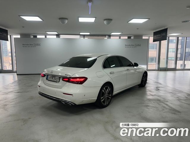 Mercedes-Benz E-Class E350 4MATIC Avantgarde
