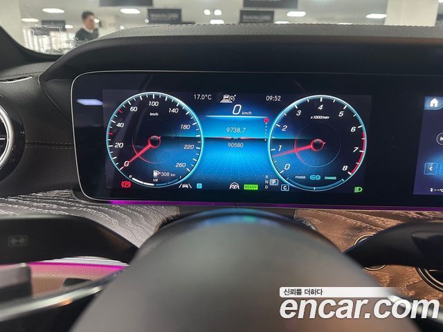 Mercedes-Benz E-Class E350 4MATIC Avantgarde