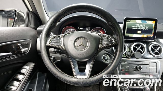 Mercedes-Benz GLA-Class GLA200 d