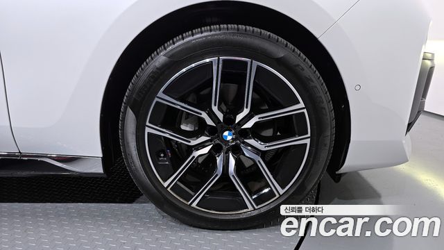 BMW 7-Series 740d xDrive M Sport