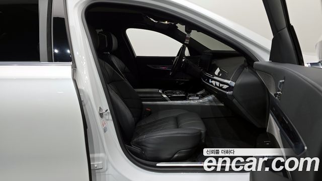 BMW 7-Series 740d xDrive M Sport