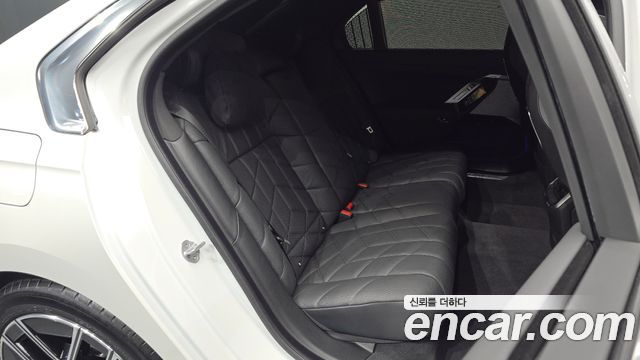 BMW 7-Series 740d xDrive M Sport