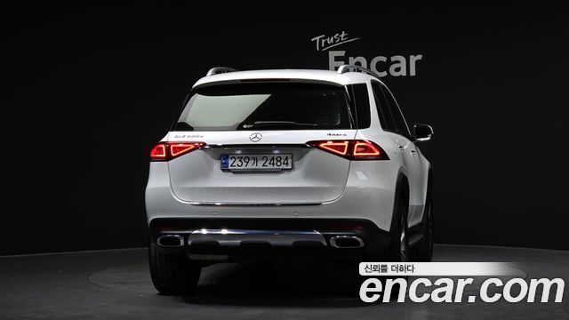 Mercedes-Benz GLE-Class GLE300d 4MATIC