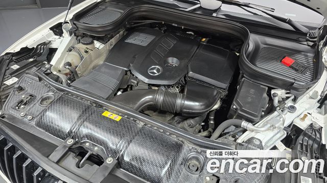 Mercedes-Benz GLE-Class GLE300d 4MATIC