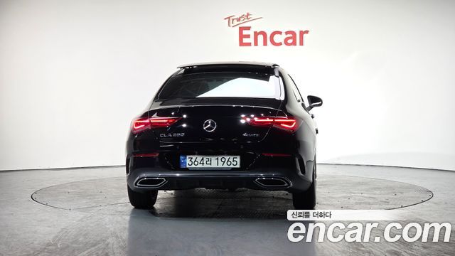 Mercedes-Benz CLA-Class CLA250 4MATIC