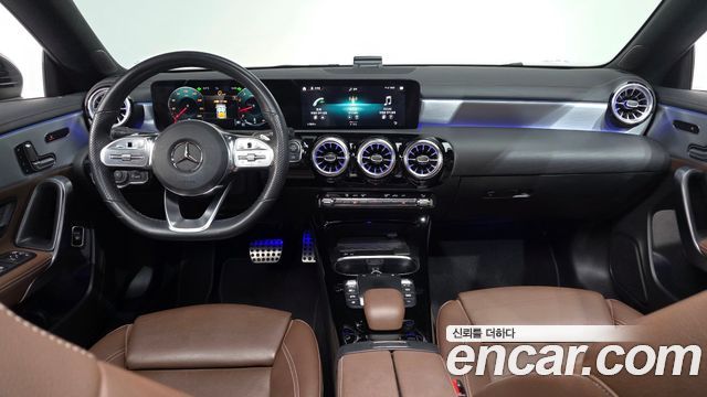 Mercedes-Benz CLA-Class CLA250 4MATIC