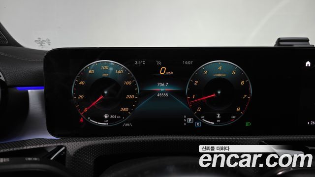 Mercedes-Benz CLA-Class CLA250 4MATIC