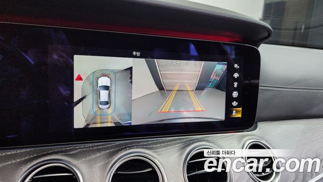 Mercedes-Benz E-Class E350 4MATIC AMG Line