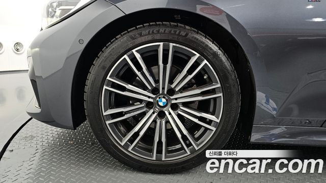 BMW 3-Series 320i M Sport