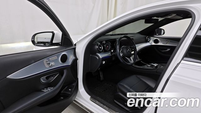 Mercedes-Benz E-Class E250 Avantgarde