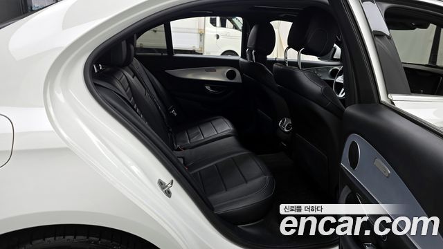Mercedes-Benz E-Class E250 Avantgarde