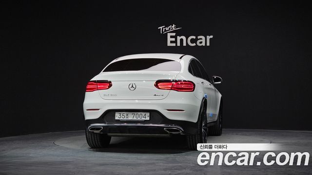 Mercedes-Benz GLC-Class GLC300 4MATIC AMG Line Coupe