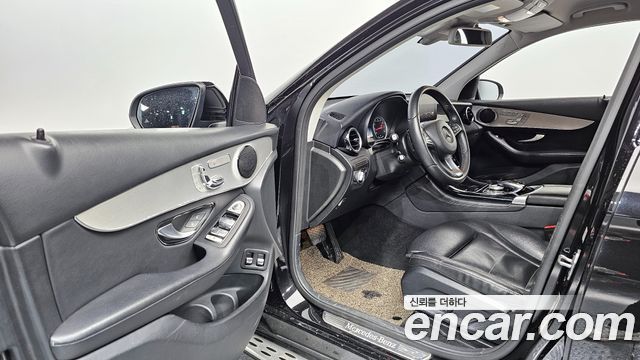 Mercedes-Benz GLC-Class GLC350e 4MATIC