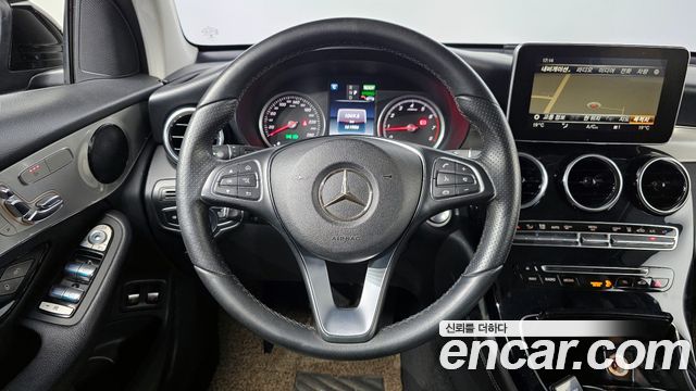 Mercedes-Benz GLC-Class GLC350e 4MATIC