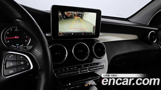 Mercedes-Benz GLC-Class GLC350e 4MATIC