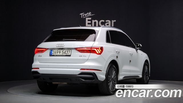 Audi Q3 35 TDI Premium