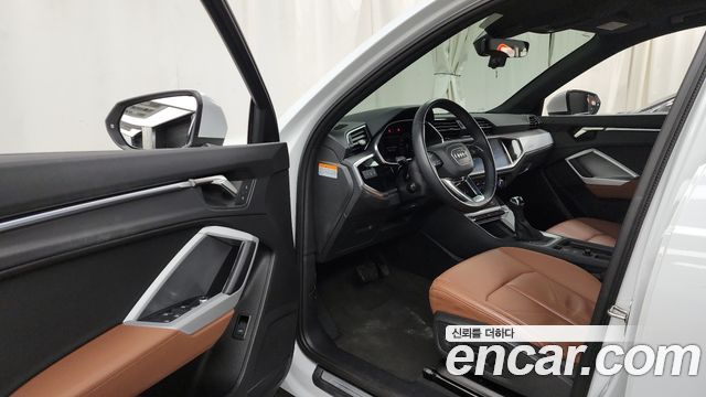 Audi Q3 35 TDI Premium