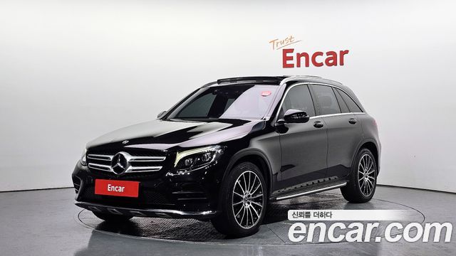 Mercedes-Benz GLC-Class GLC300 4MATIC AMG Line
