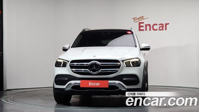 Mercedes-Benz GLE-Class GLE300d 4MATIC