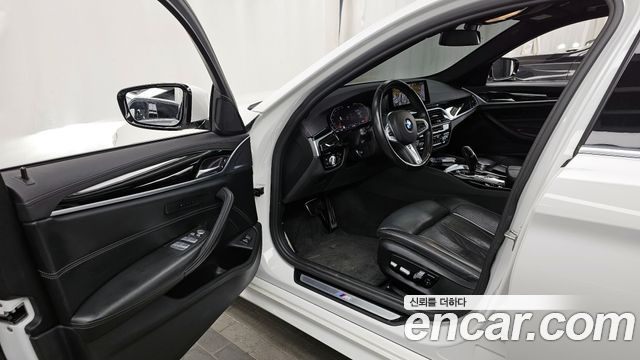 BMW 5-Series 520d M Sport Package Plus