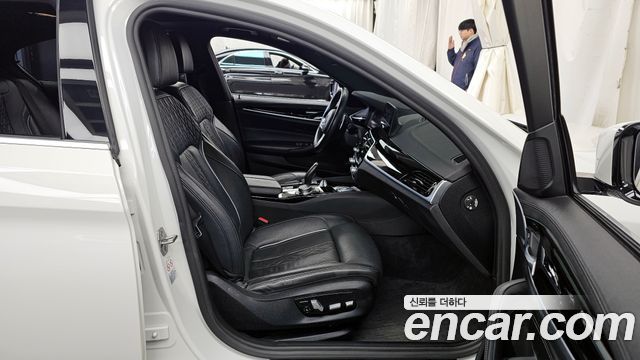 BMW 5-Series 520d M Sport Package Plus