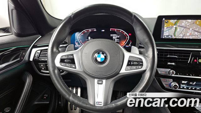 BMW 5-Series 520d M Sport Package Plus
