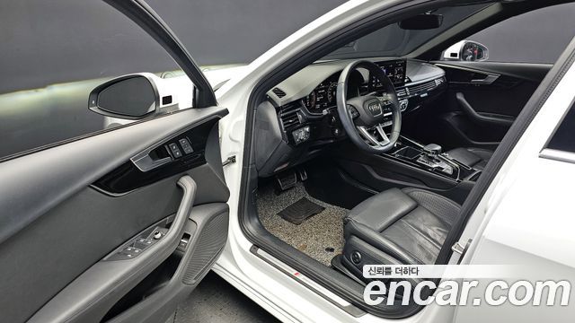 Audi A4 45 TFSI Quattro Premium